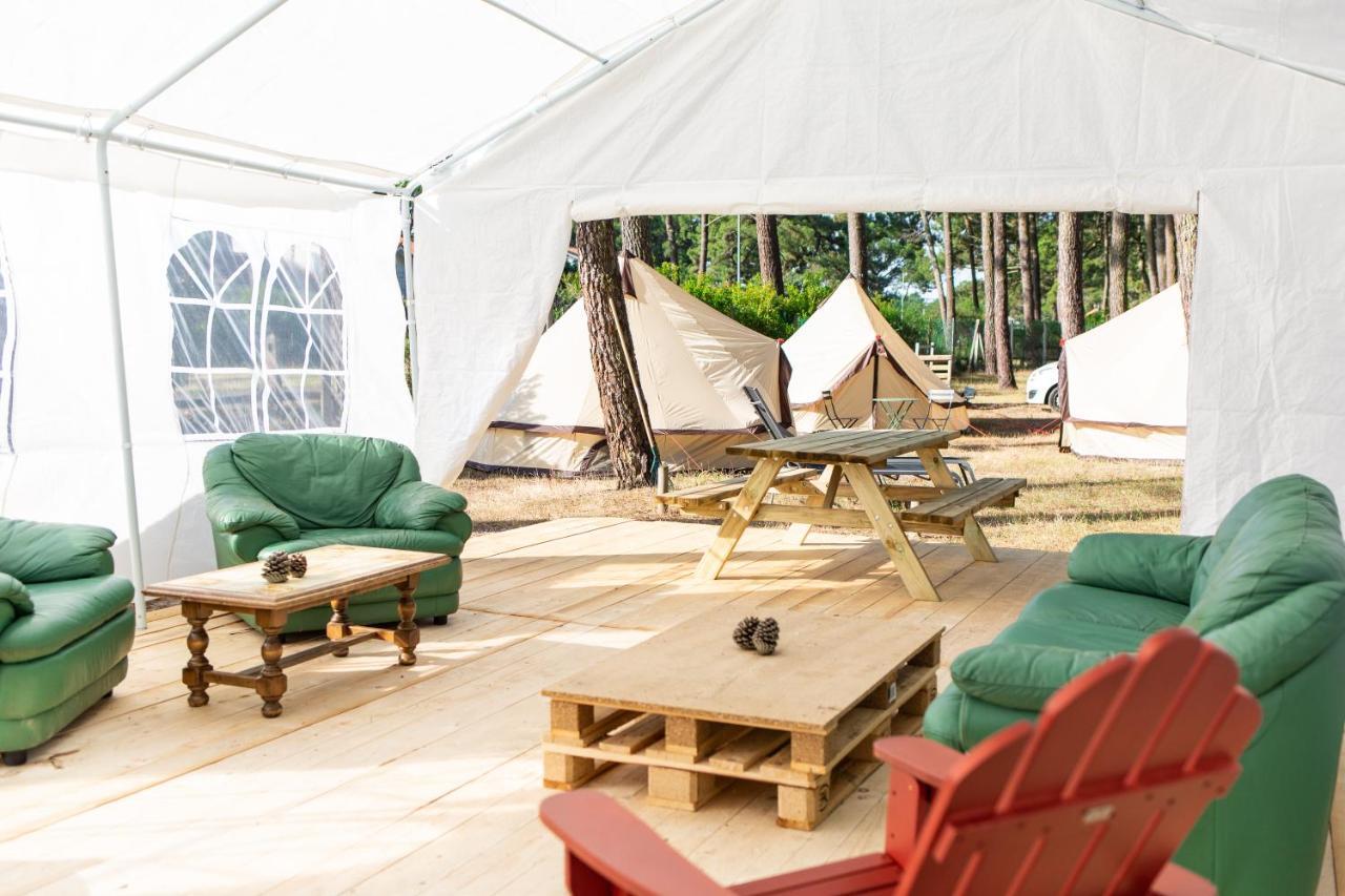 Готель The Spot Surfcamp Біскарросс Екстер'єр фото